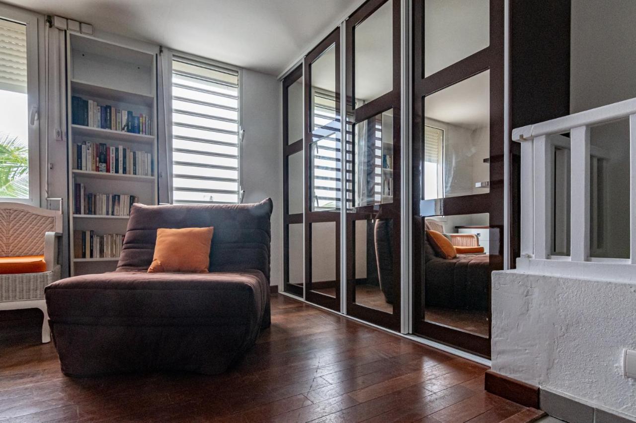Studio En Duplex , Face A La Mer Ле Госие Екстериор снимка