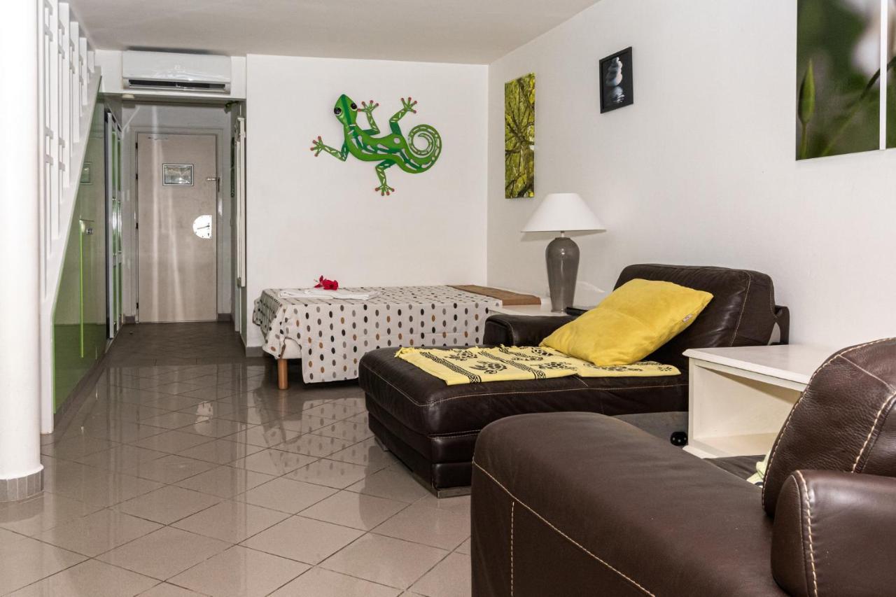 Studio En Duplex , Face A La Mer Ле Госие Екстериор снимка